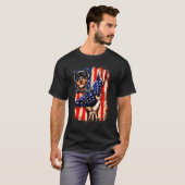 Patriotic Rottweiler American Flag Dog T-Shirt (Vorne ganz)