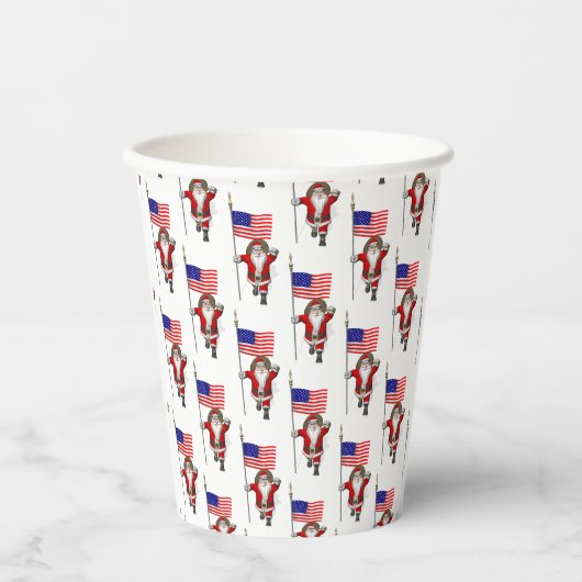 Patriotic Santa Visiting USA Pappbecher (Vorderseite)