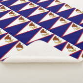 Patriotic Sherpa Blanket mit amerikanischer Samoa- Sherpadecke (3/4)