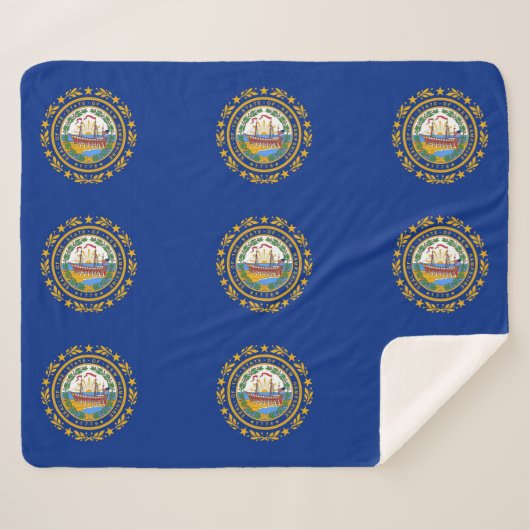 Patriotic Sherpa Blanket mit neuer Hampshire-Flagg Sherpadecke (Vorderseite (Horizontal))