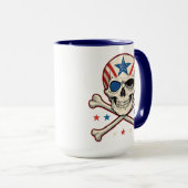 Patriotic Skull und Crossbones American Flag Tasse (VorderseiteRechts)