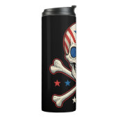 Patriotic Skull und Crossbones American Flag Thermosbecher (Nach links gedreht)