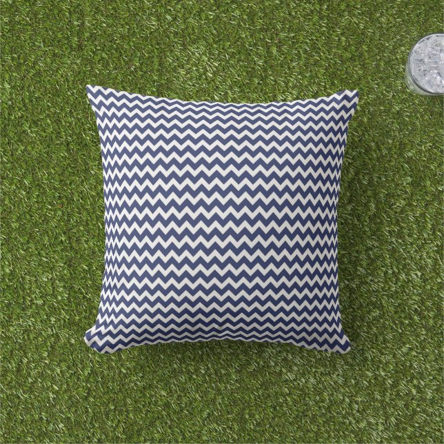 Patriotic Stripes Outdoor Pillow Kissen (Golfball-Marker)