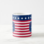 Patriotic U.S. Flag Happy 4. Juli Familienname Kaffeetasse (Mittel)