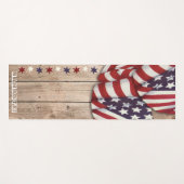 Patriotic US Red White Blue Stars Namaste Custom Yogamatte (Vorderseite (Horizontal))