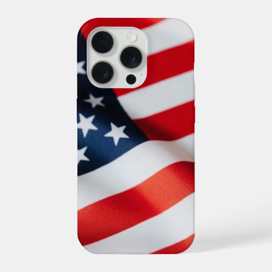Patriotisch schwingen amerikanischer Flagge iPhone Hülle (Rückseite)