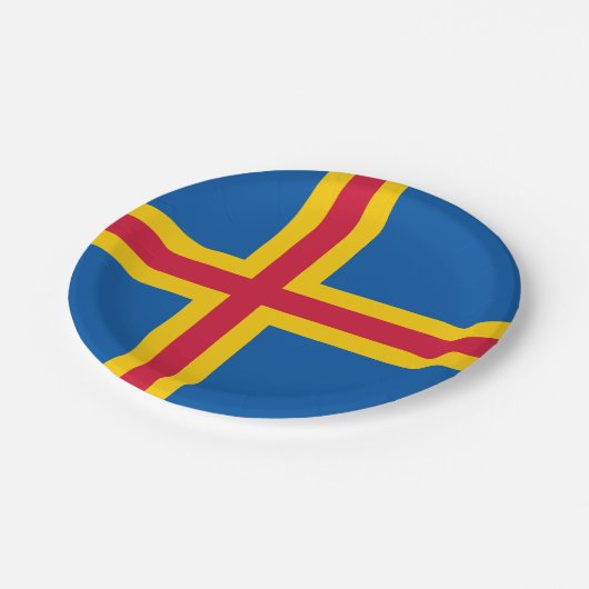 Patriotische Åland-Inseln-Flagge Pappteller (Schrägansicht)