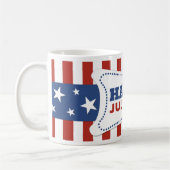 Patriotische Amerikanerin 4. Juli Unabhängigkeitst Kaffeetasse (Links)