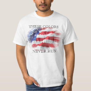 Patriotische amerikanische Flagge Diese Farben lau T-Shirt