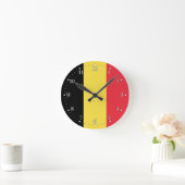 Patriotische belgische Flagge Runde Wanduhr (Zuhause)