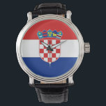 Patriotische, besondere Uhr mit der Flagge Kroatie<br><div class="desc">Bleibe pünktlich mit dieser eleganten Handuhr unter kroatischer Flagge! Mit diesem exquisiten Uhrwerk, das mit dem typisch roten, weißen und blauen Schachbrettmuster geschmückt ist, feiern Sie kroatisches Erbe. Egal, ob Sie die Zeit auf Ihren täglichen Abenteuern behalten haben oder Ihrem Ensemble eine Touch kroatischen Flairs hinzufügen, diese Uhr ist ein...</div>