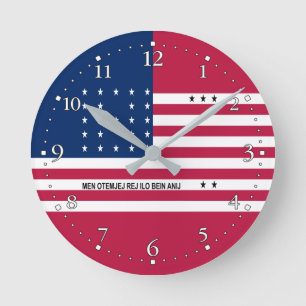Patriotische Bikini-Atoll-Flagge Runde Wanduhr