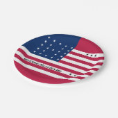 Patriotische Bikini-Atollflagge Pappteller (Schrägansicht)