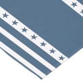Patriotische blaue und weiße Streifen mit Sternen Großer Tischläufer (Ecke)