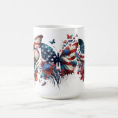 PATRIOTISCHE BLUME ROT-WEISSE BLAUENSCHALTFLÄCHE KAFFEETASSE (Mittel)