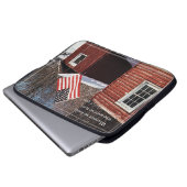 Patriotische Erinnerungen unter der Stallflagge Laptopschutzhülle (Vorne Knopf)