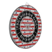 Patriotische Familie mit roter weißer und blauer a Dartscheibe (Vorderseite Links)