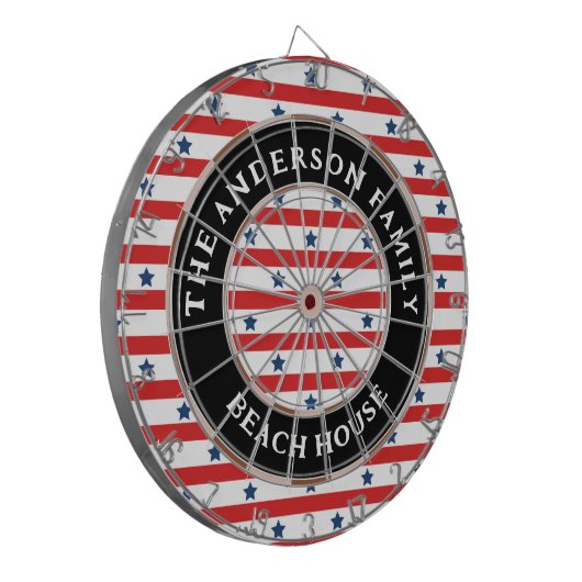Patriotische Familie mit roter weißer und blauer a Dartscheibe (Vorderseite Links)