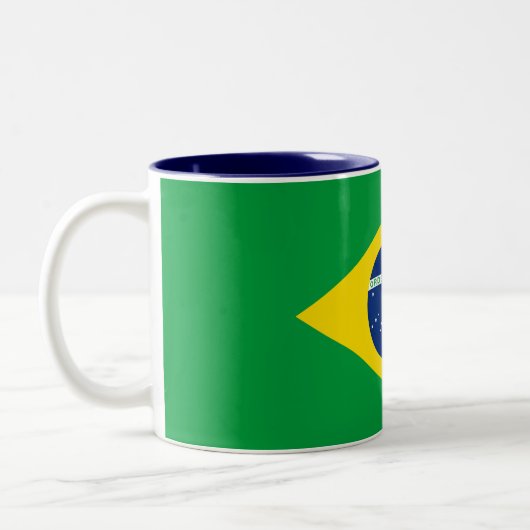 Patriotische Flagge Brasilien Zweifarbige Tasse (Links)