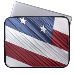 Patriotische Flagge der USA, rot, weiß und blau Laptopschutzhülle