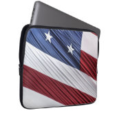 Patriotische Flagge der USA, rot, weiß und blau Laptopschutzhülle (Vorne Rechts)