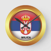Patriotische Flagge Serbiens Runde Wanduhr (Vorderseite)