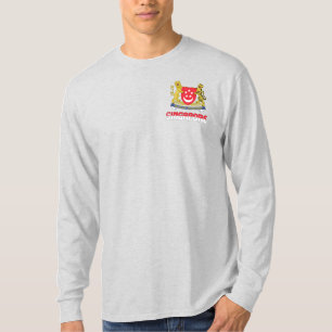 Patriotische Flagge Singapurs und Wappen T-Shirt