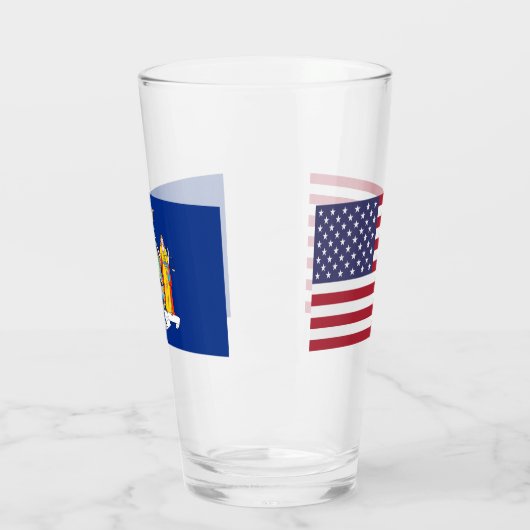 Patriotische Glastasse mit der Flagge New Yorks Glas (Links)