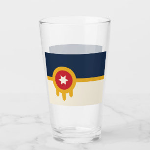 Patriotische Glastasse mit der Flagge von Tulsa, O Glas