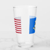 Patriotische Glastasse mit Flagge von Connecticut Glas (Rechts)