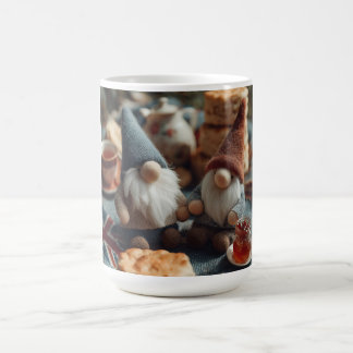 Patriotische Gnomes genießen Britischen Nachmittag Kaffeetasse