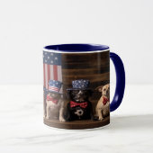 Patriotische Hunde 4. Juli Tasse (VorderseiteRechts)