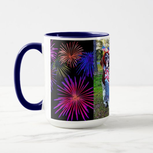 Patriotische Hunde und Feuerwerke - Combo-Tasse Tasse (Links)