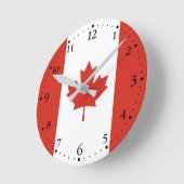 Patriotische kanadische Flagge Runde Wanduhr (Winkel)