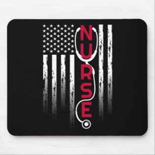 Patriotische Krankenschwester mit Flaggenstethosko Mousepad