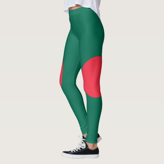 Patriotische Leggings aus Bangladesch (Links)