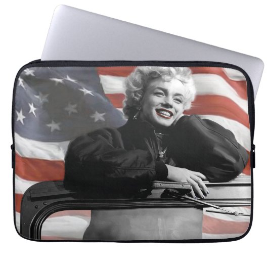 Patriotische Marilyn Laptopschutzhülle (Vorderseite)