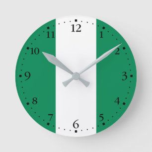 Patriotische nigerianische Flagge Runde Wanduhr