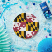 Patriotische Papiertafel mit der Flagge von Maryla Pappteller (Party)