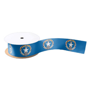 Patriotische Ribbon mit Flagge nördlich von Marian Satinband