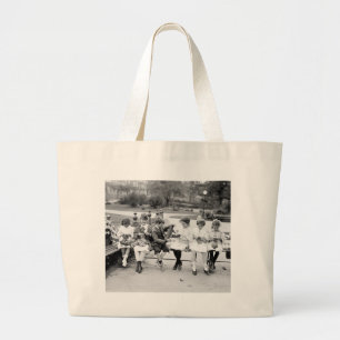 Patriotische strickende Biene, frühe 1900s Jumbo Stoffbeutel