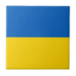 Patriotische Ukraine-Flagge Fliese<br><div class="desc">Patriotische Flagge der Ukraine.</div>