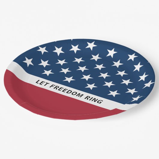 Patriotischer 4. Juli US Flagge Pappteller (Schrägansicht)
