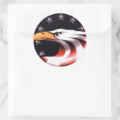 Patriotischer Adler mit US Flagge Stickern Runder Aufkleber (Tasche)