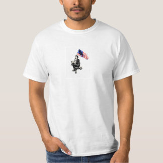 PATRIOTISCHER Amerikaner zurück zu hinterem T-Shirt
