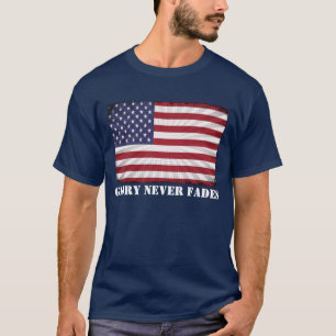 Patriotischer amerikanischer Flaggenzauber verblas T-Shirt
