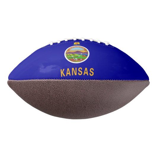 Patriotischer amerikanischer Fußball mit Kansas-Fl Football (Gedreht 270)