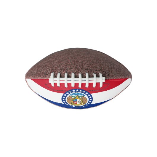 Patriotischer amerikanischer Fußball unter der Fla Football (Vorderseite)