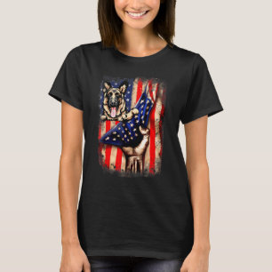 Patriotischer Deutscher Schäferhund - Amerikanisch T-Shirt