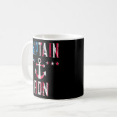 Patriotischer Kapitän Ron Us Flag 4. Juli Boot Kaffeetasse (Vorderseite Links)